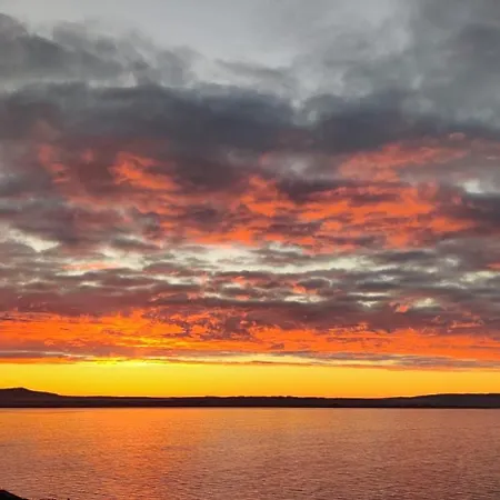 شقة Cliff Side And Sea View *