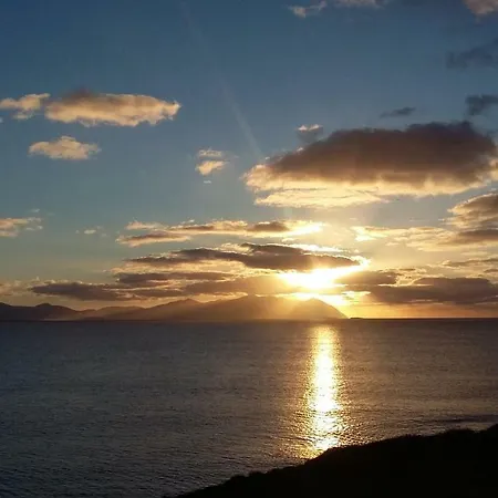 Cliff Side And Sea View アパート