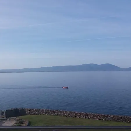 Cliff Side And Sea View アパート *