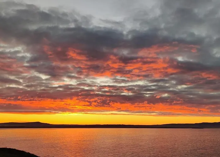 Apartment Cliff Side And Sea View *