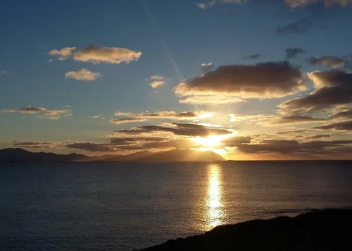 Cliff Side And Sea View Daire